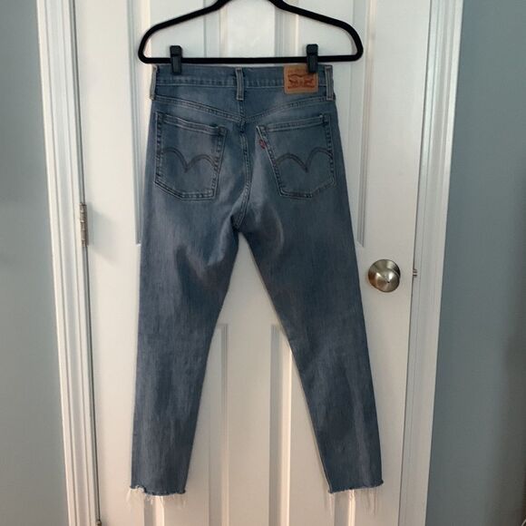 Levi’s Wedgie Skinny -‎ 28 - Picture 3 of 6